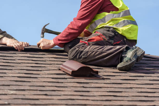 Best Flat Roof Repair Services  in Lake Camelot, WI